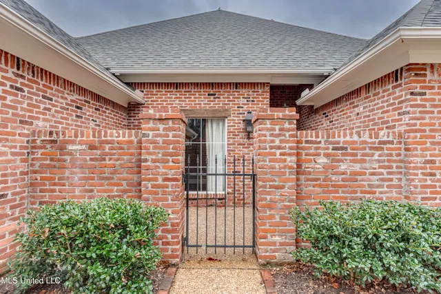 $385,000 | 766 Danforth Drive, Madison, MS 39110