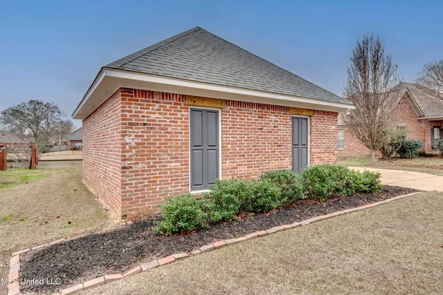 $385,000 | 766 Danforth Drive, Madison, MS 39110