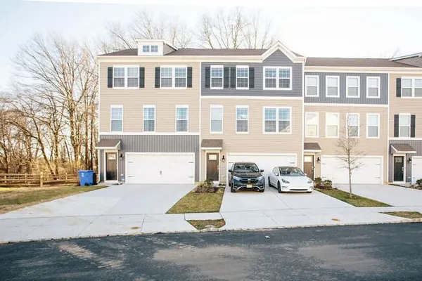 $489,900 | 28 Foundry Blvd Mount, Mount Holly, NJ 08060