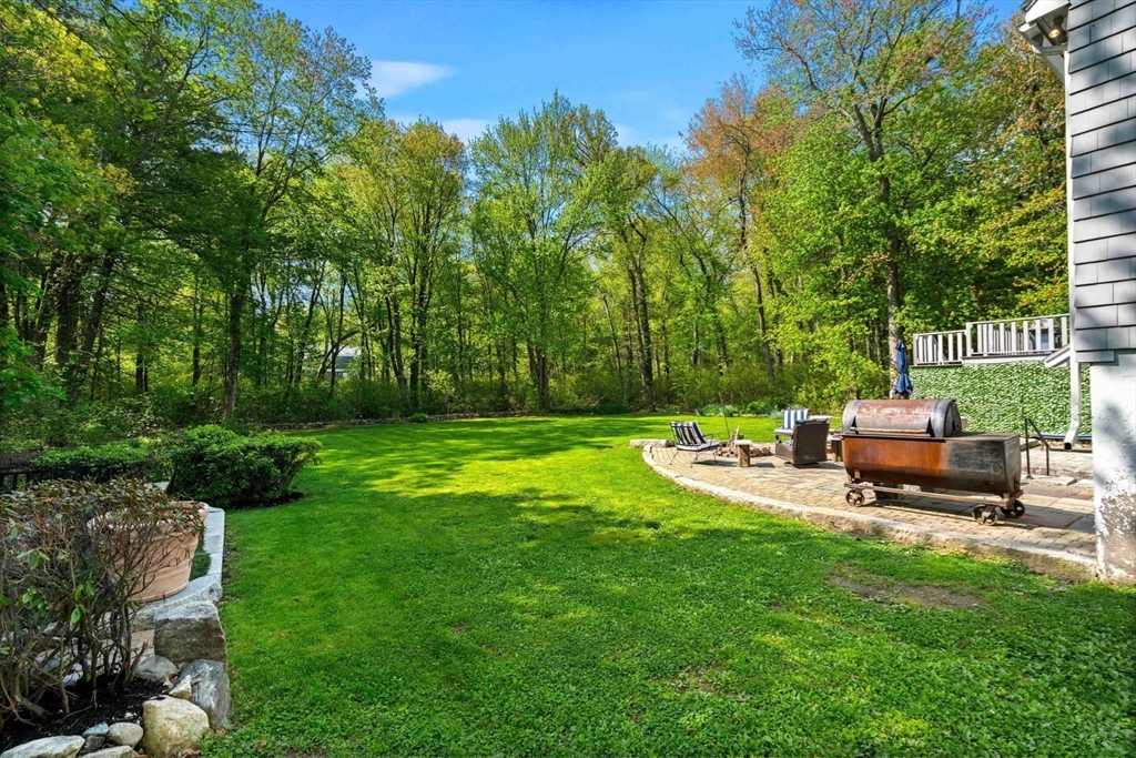 28 Ballardvale Road Andover, MA 01810 - Photo 28 of 33