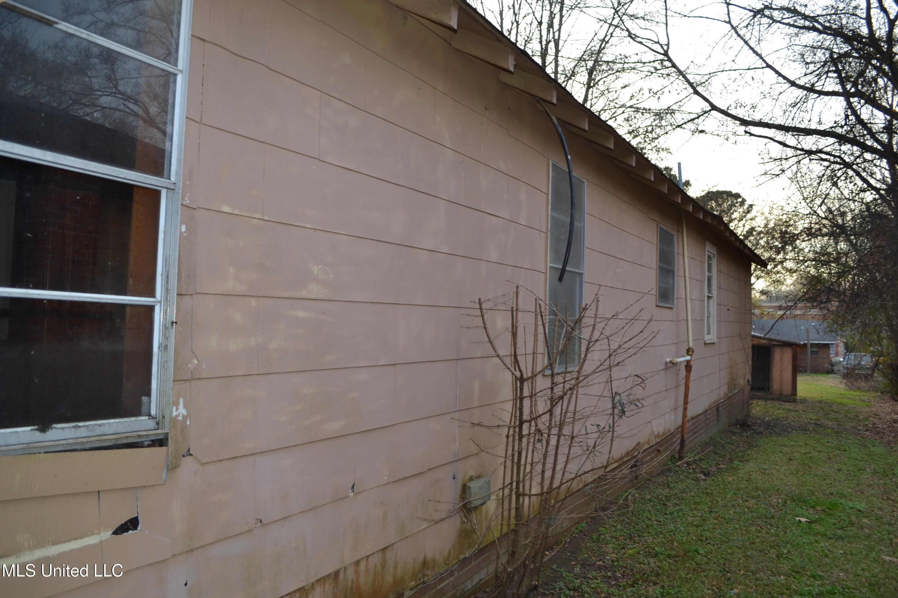 383 Frost Street Canton, MS 39046 - Photo 23 of 26 DSC_4074