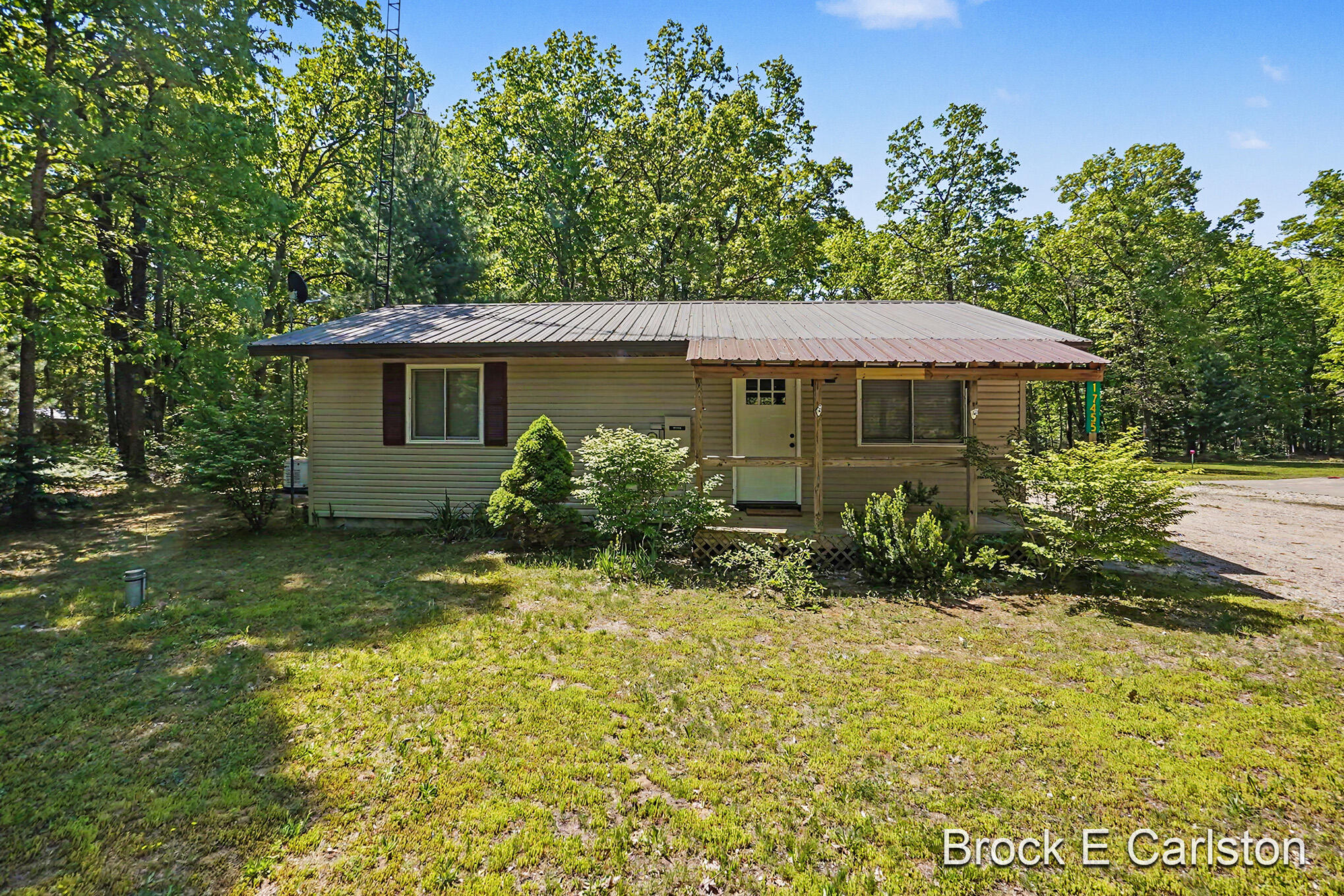 17455 Hoxeyville Road Wellston, MI 49689 - Photo 6 of 37 DSC04023