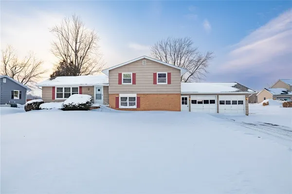 $199,900 | 21 Butcher Road, Parma, NY 14468
