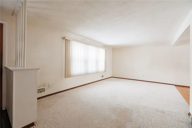 $199,900 | 21 Butcher Road, Parma, NY 14468