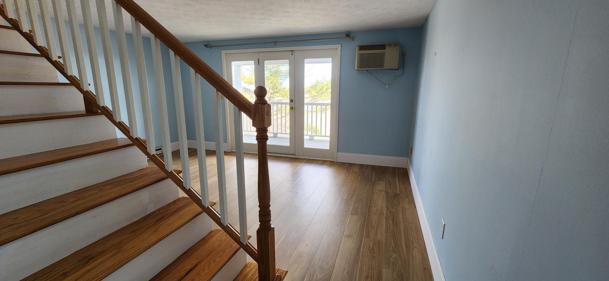 718 Main Street, Unit A3 Ogunquit, ME 03907 - Photo 7 of 20 Stairs