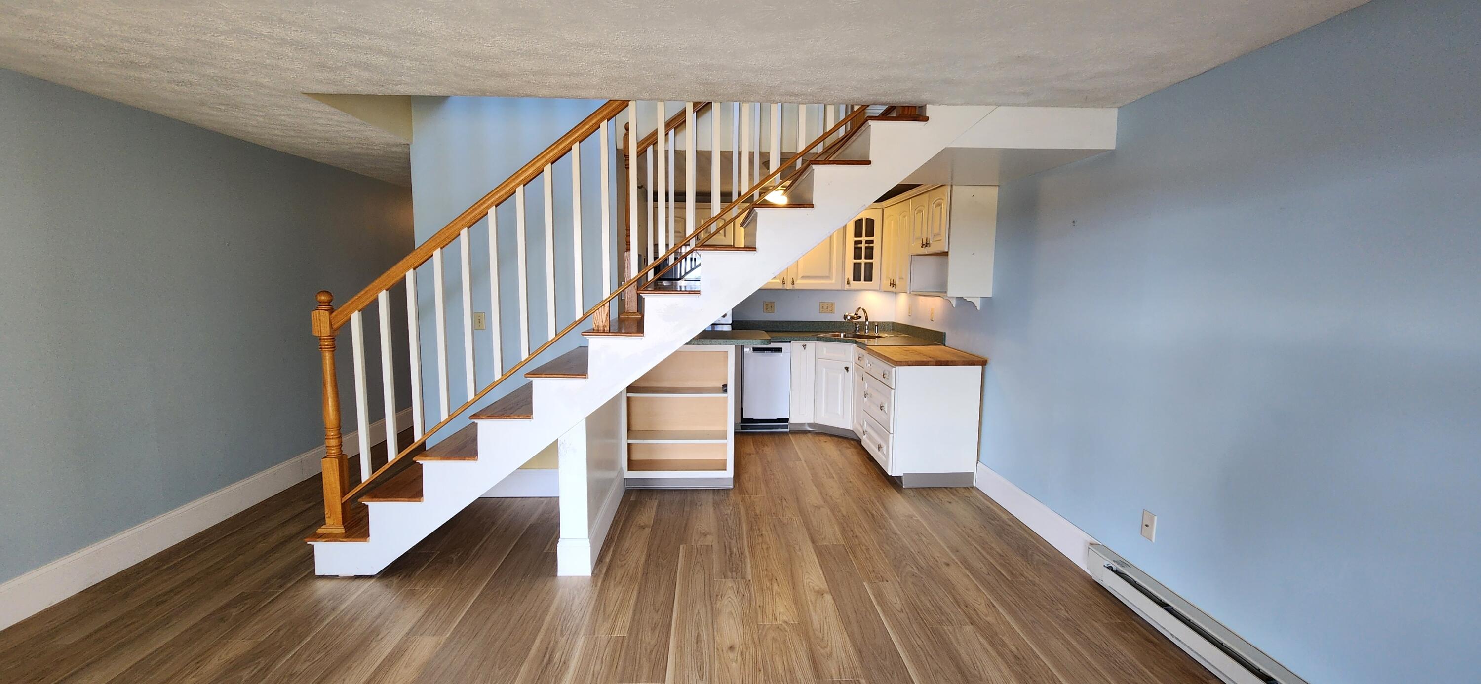 718 Main Street, Unit A3 Ogunquit, ME 03907 - Photo 10 of 20 kitchen 1