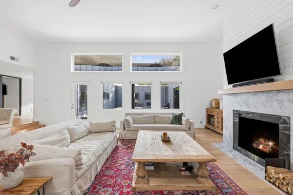 $1,800,000 | 3508 Bridle Path, Austin, TX 78703