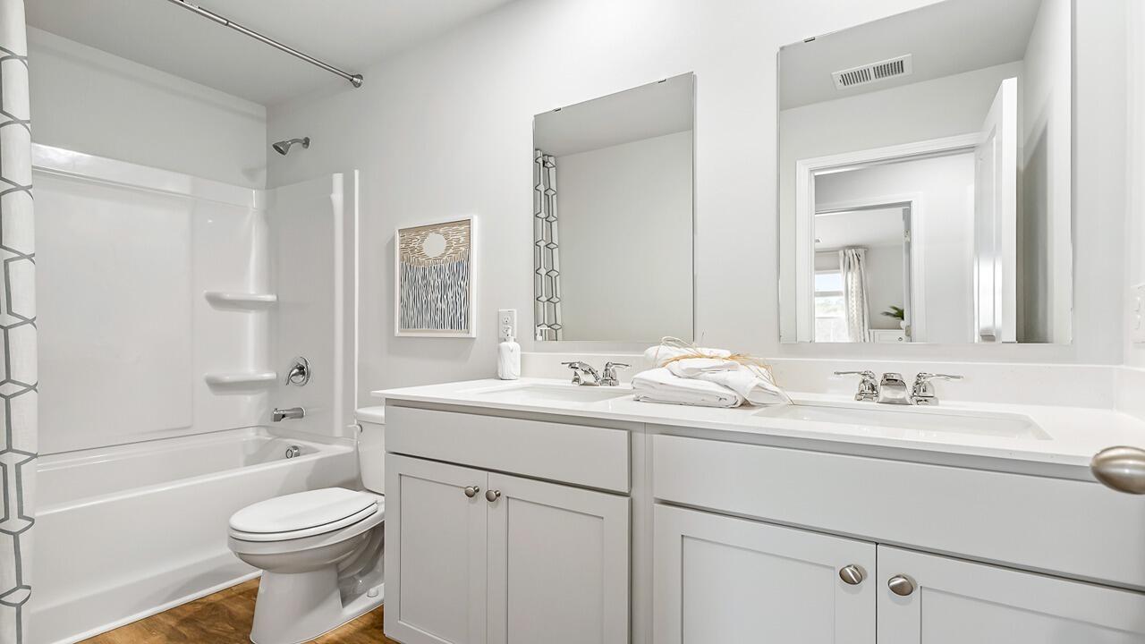 319 Bluebell Way Moncks Corner, SC 29461 - Photo 13 of 26 24_dji_20250625105827_0153_d