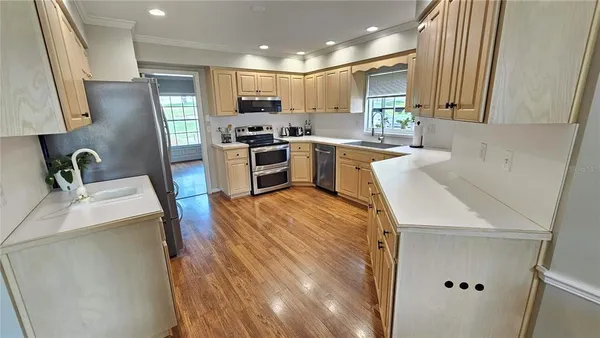 $525,000 | 184 Lake Otis Road, Winter Haven, FL 33884