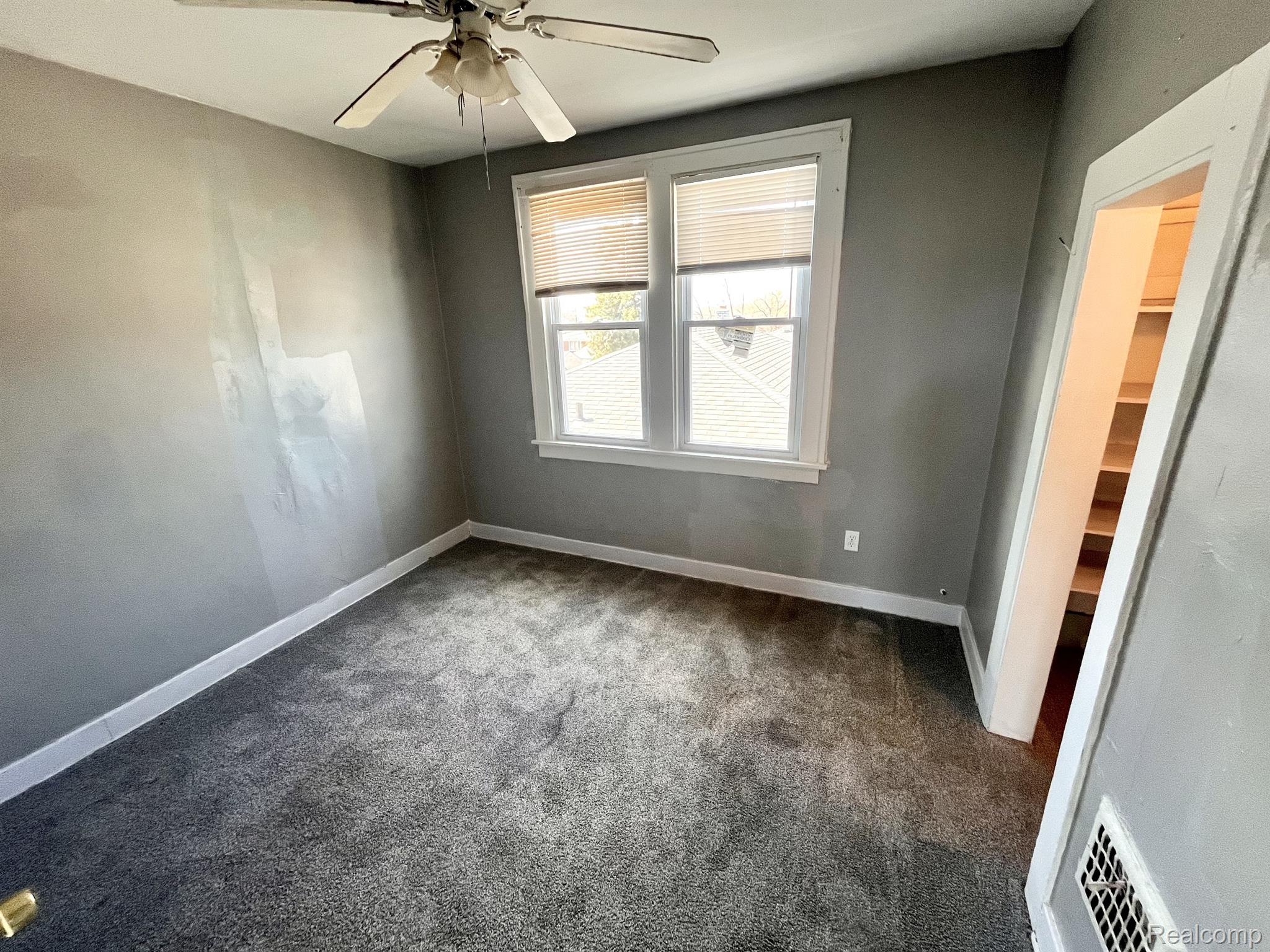 7544 Theut Avenue Warren, MI 48091 - Photo 15 of 16