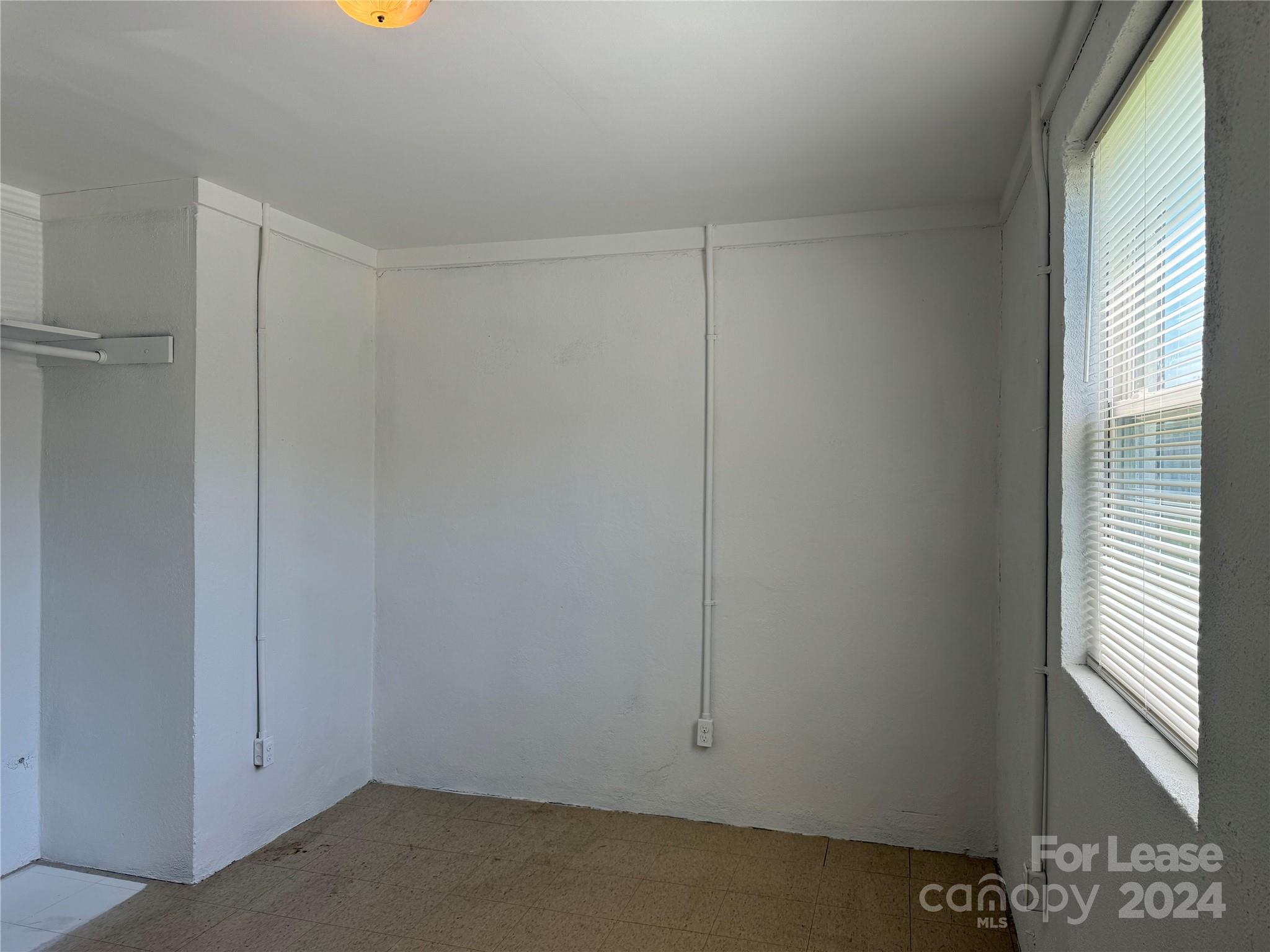 200 York Street, Unit E2 Chester, SC 29706 - Photo 10 of 15 a view of small space