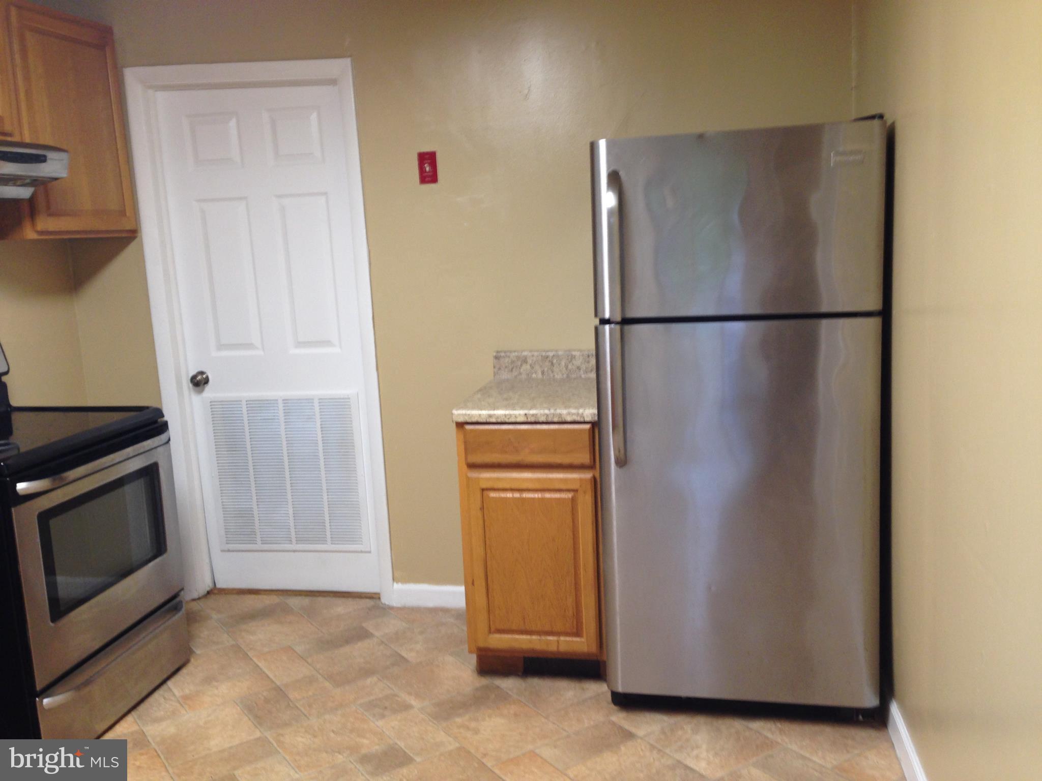 6203 Kirby Road Clinton, MD 20735 - Photo 12 of 26 Stainless Steel appliances.