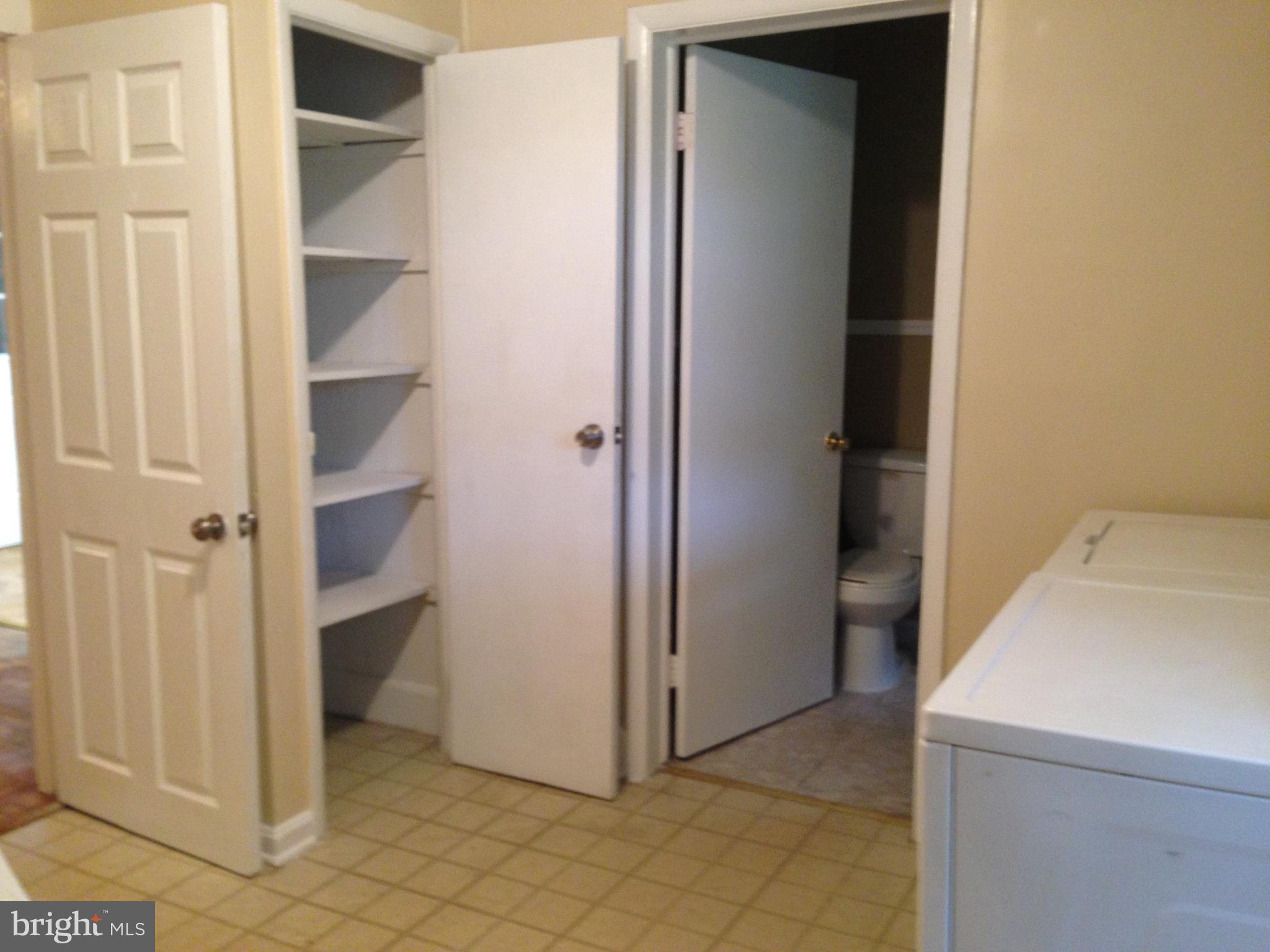 6203 Kirby Road Clinton, MD 20735 - Photo 15 of 26 Laundry room.