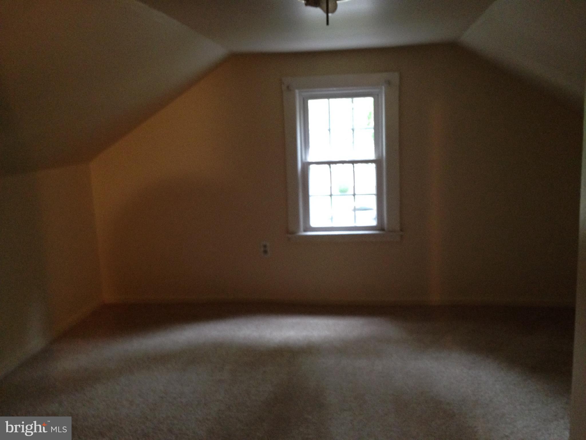 6203 Kirby Road Clinton, MD 20735 - Photo 20 of 26 Upper level bedroom 1