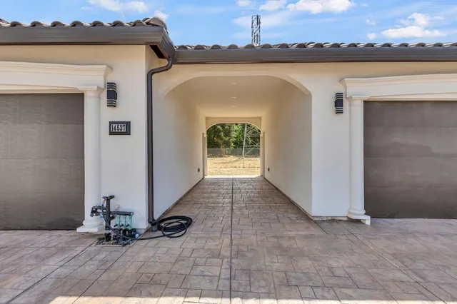 $1,395,000 | 14537 Miravista Lane, Lockeford, CA 95237