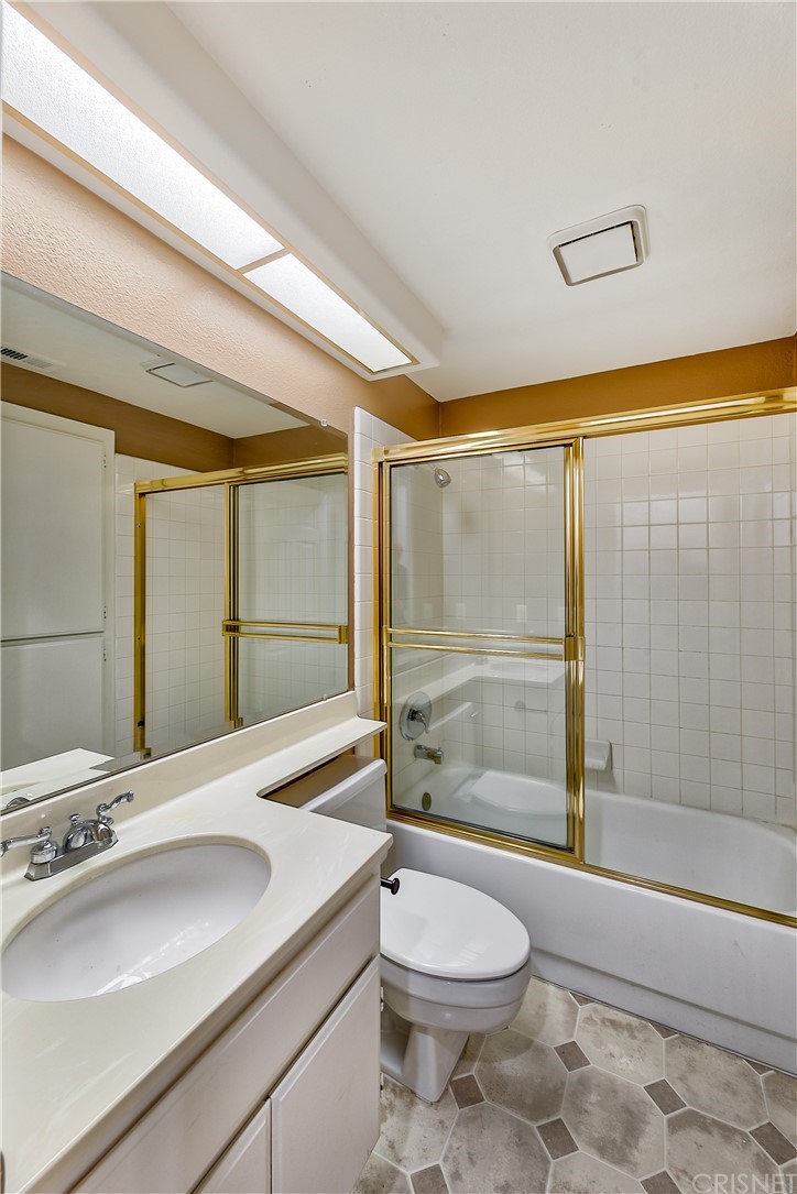 25933 Stafford Canyon Road, Unit D Stevenson Ranch, CA 91381 - Photo 8 of 17