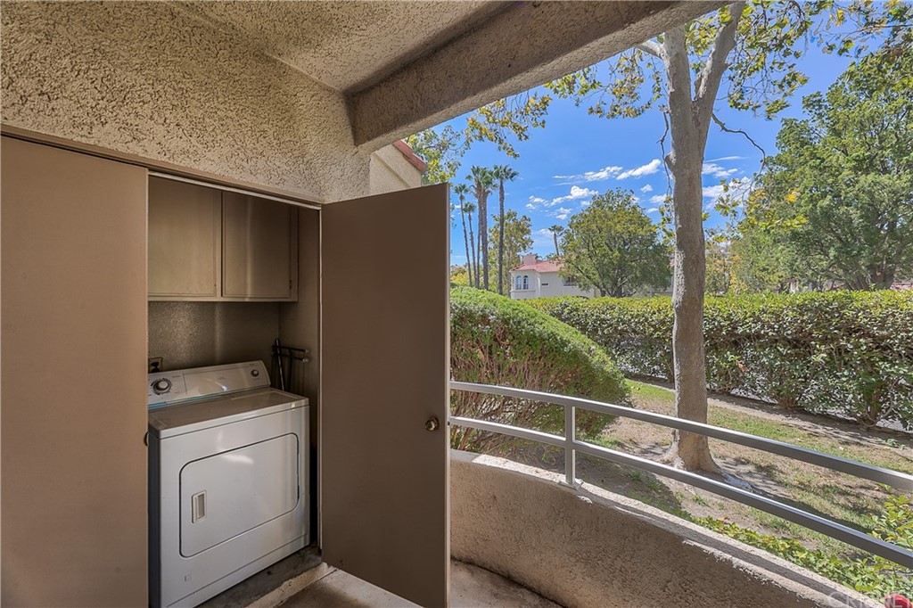 25933 Stafford Canyon Road, Unit D Stevenson Ranch, CA 91381 - Photo 9 of 17