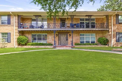 $199,000 | 6131 Bandera Avenue, Unit A, Dallas, TX 75225