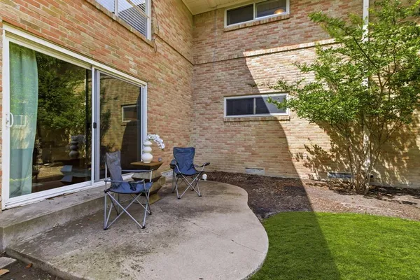 $218,500 | 6131 Bandera Avenue, Unit A, Dallas, TX 75225