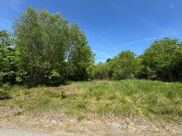 $14,000 | 43 Henderson Street, Brownville, ME 04414