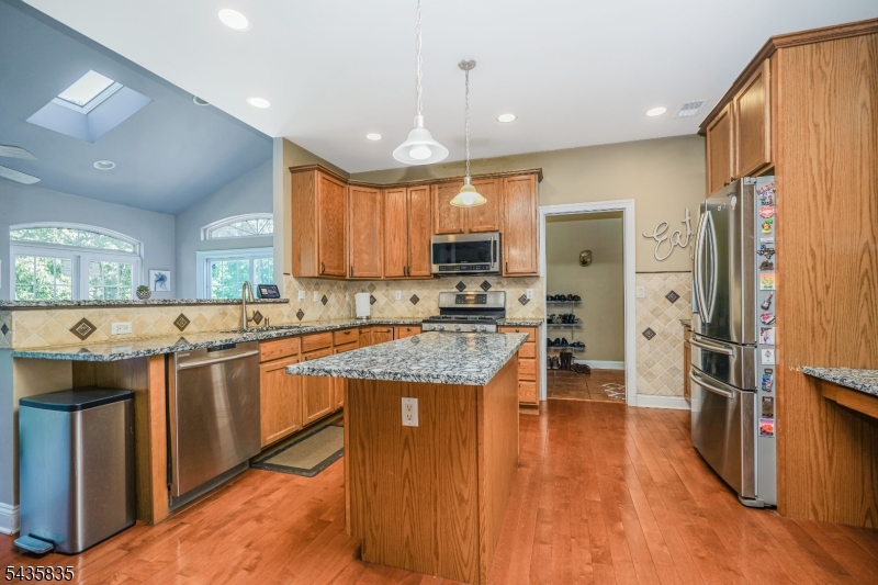 30 Rue Chagall Somerset, NJ 08873 - Photo 16 of 44