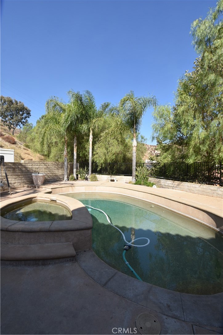 28760 Mauch Street Saugus, CA 91390 - Photo 26 of 27