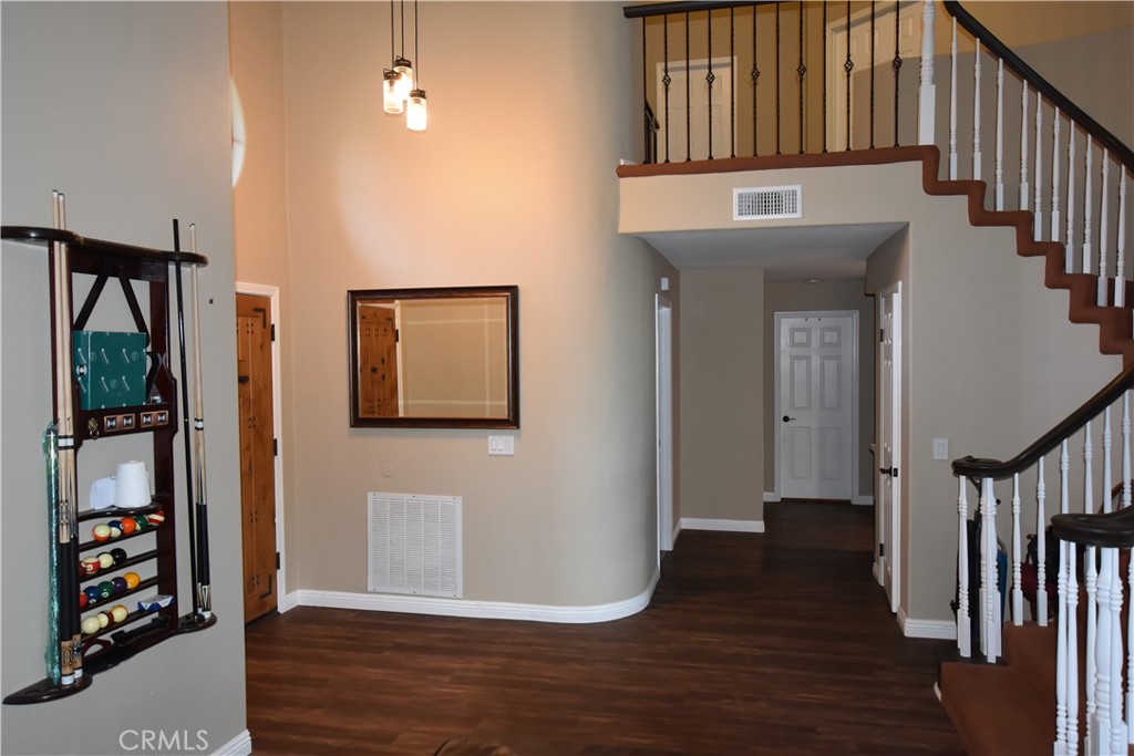 28760 Mauch Street Saugus, CA 91390 - Photo 6 of 27