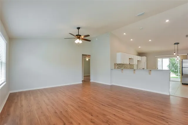$324,900 | 2572 Berrington Loop, The Villages, FL 32162