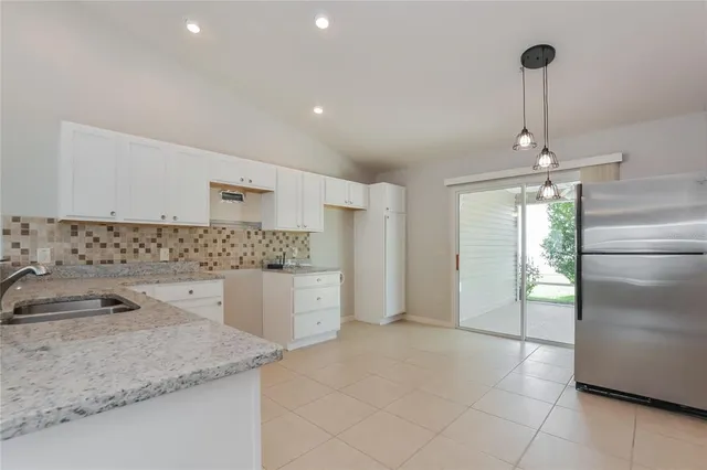 $324,900 | 2572 Berrington Loop, The Villages, FL 32162