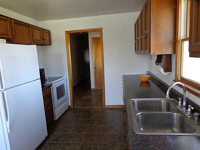 7211 West Georgetown Road Columbus, IN 47201 - Photo 8 of 18