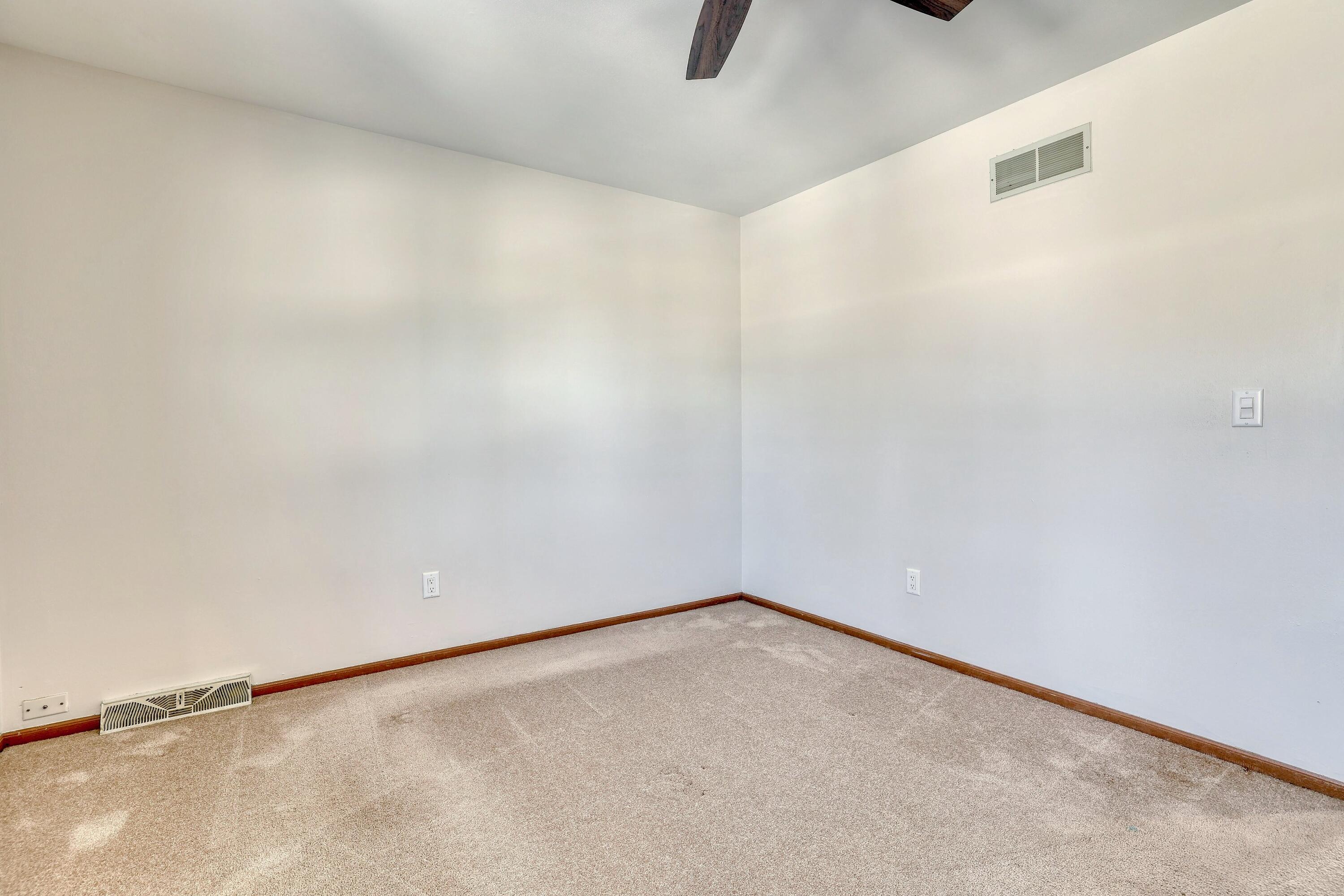 6919 Harvey Avenue Wauwatosa, WI 53213 - Photo 14 of 39 Primary Bedrroom