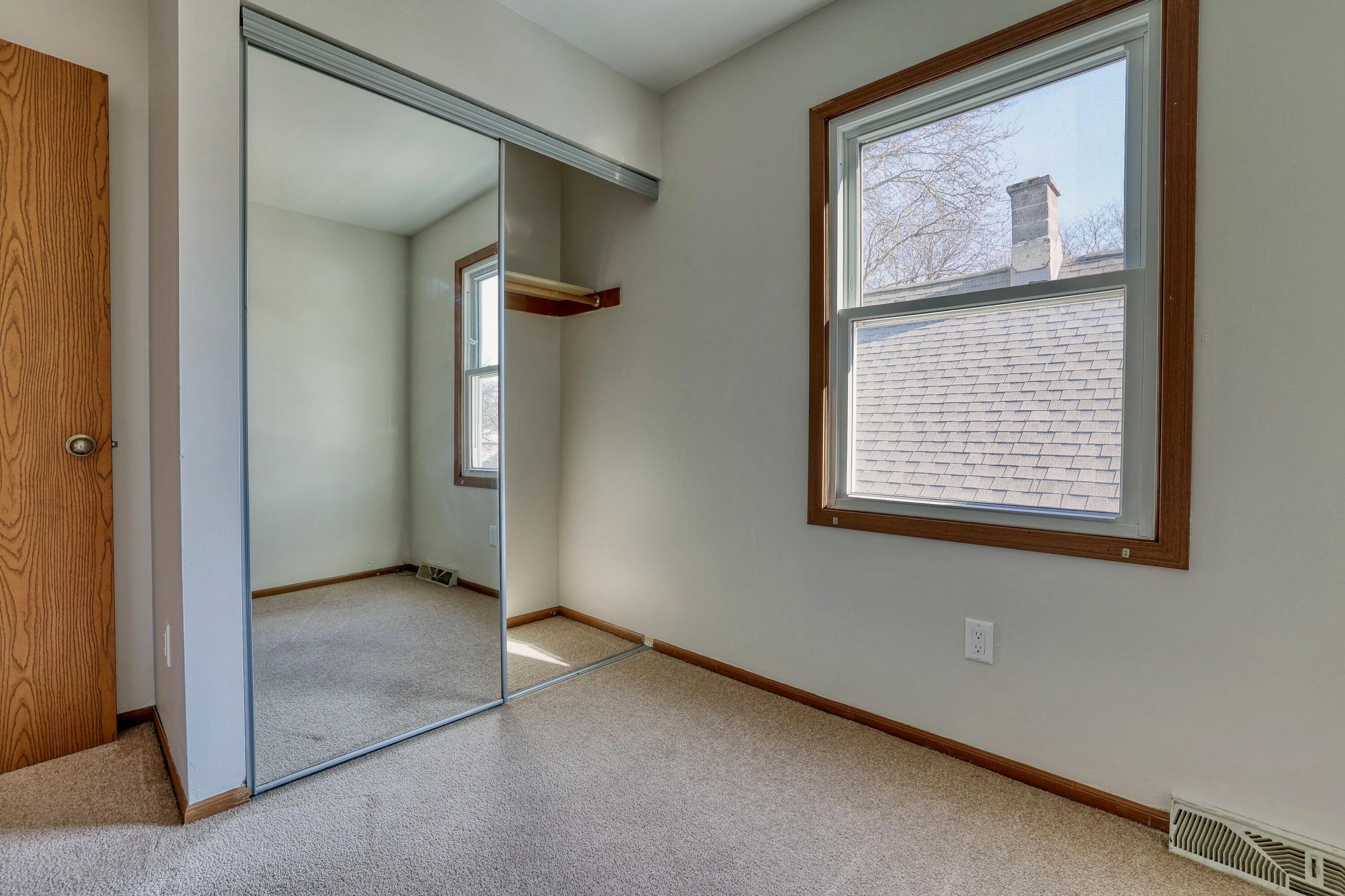 6919 Harvey Avenue Wauwatosa, WI 53213 - Photo 22 of 39 Bedroom 3