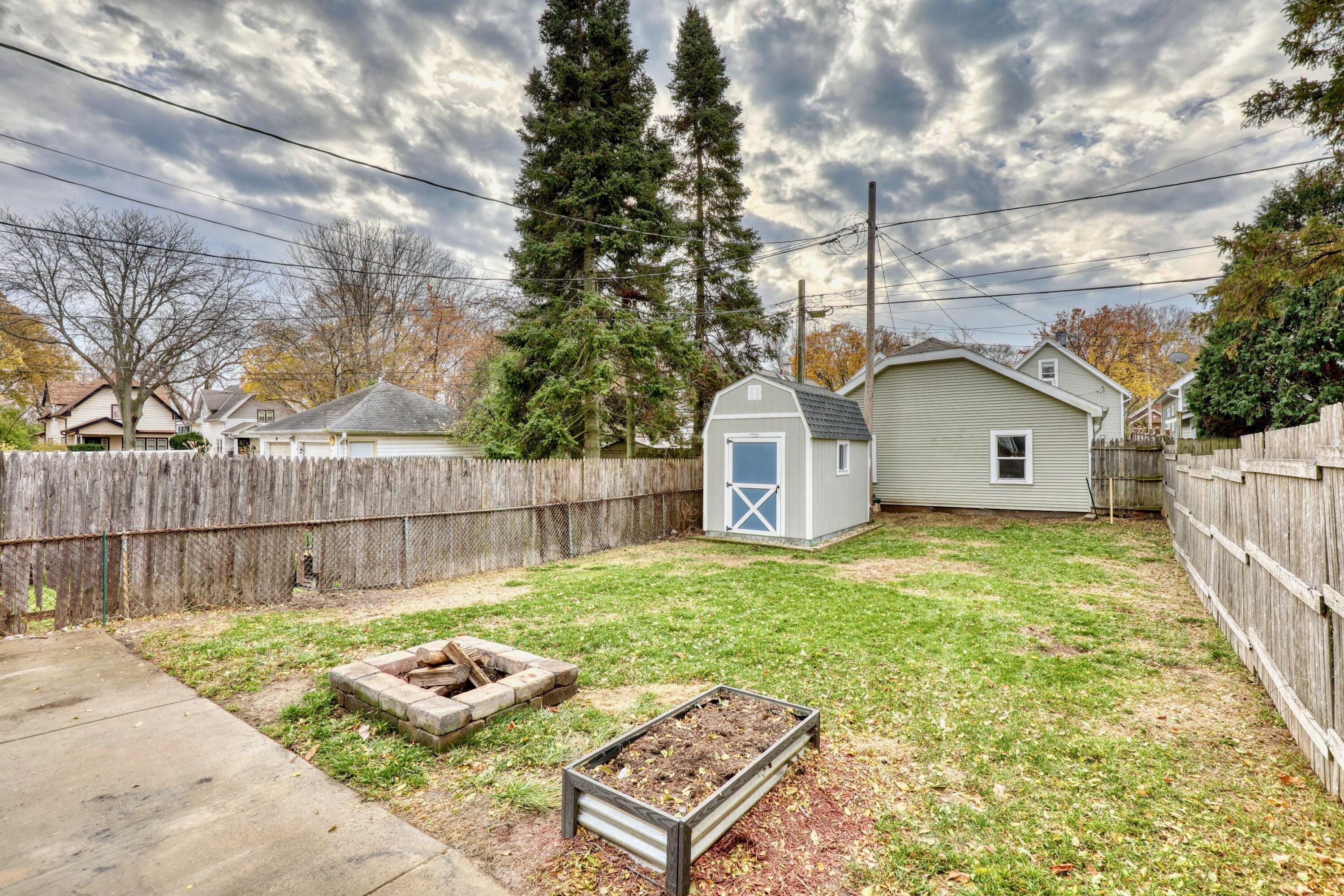 6919 Harvey Avenue Wauwatosa, WI 53213 - Photo 36 of 39 Back Yard