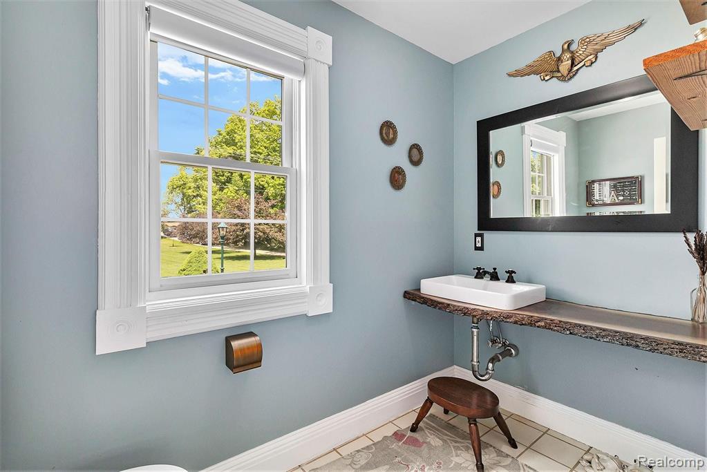 7143 West Rolston Road Linden, MI 48451 - Photo 6 of 32