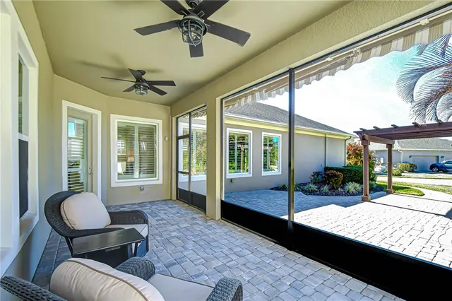 $675,000 | 6005 Sparrowhead Way, Lithia, FL 33547
