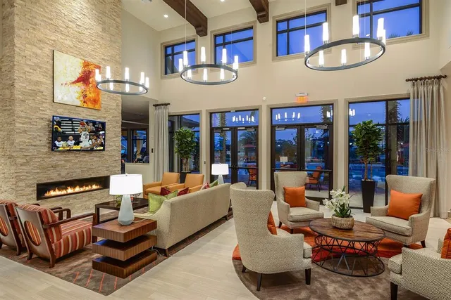 $675,000 | 6005 Sparrowhead Way, Lithia, FL 33547