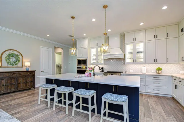 $675,000 | 6005 Sparrowhead Way, Lithia, FL 33547