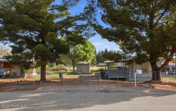 $200,000 | 17096 East Hillside Drive, Mayer, AZ 86333