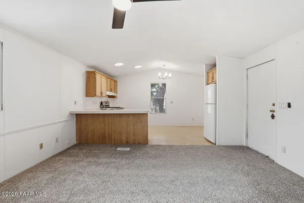 $200,000 | 17096 East Hillside Drive, Mayer, AZ 86333