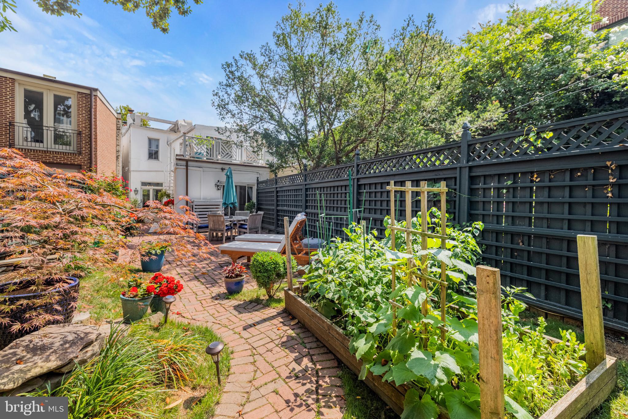 2457 P Street Northwest Washington, DC 20007 - Photo 15 of 44