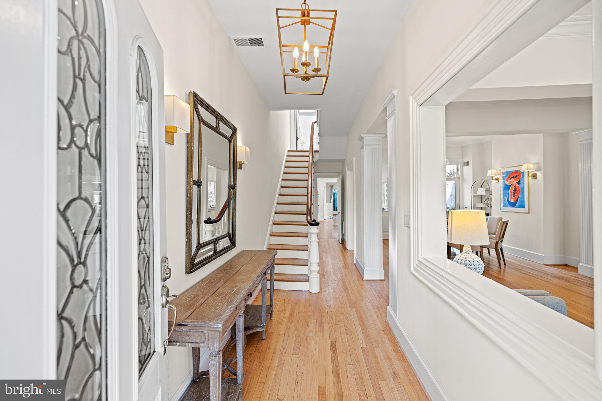 2457 P Street Northwest Washington, DC 20007 - Photo 3 of 44