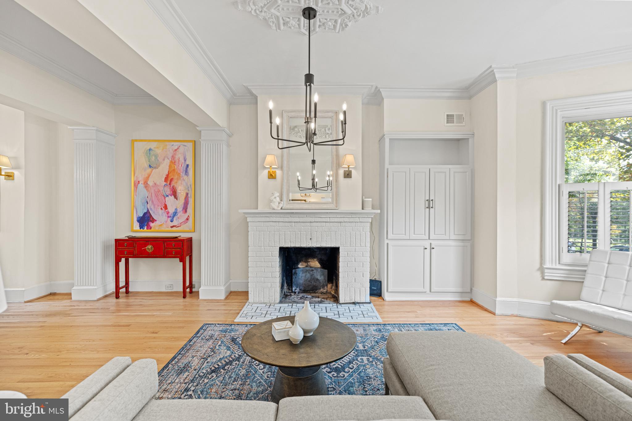 2457 P Street Northwest Washington, DC 20007 - Photo 4 of 44