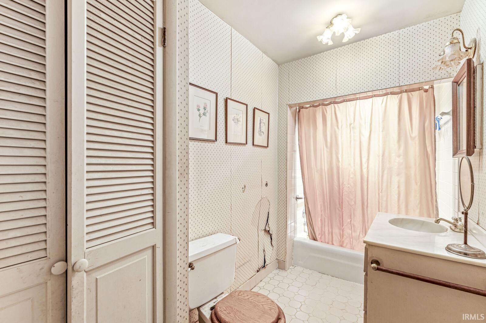 19119 Queen Road Culver, IN 46511 - Photo 17 of 35