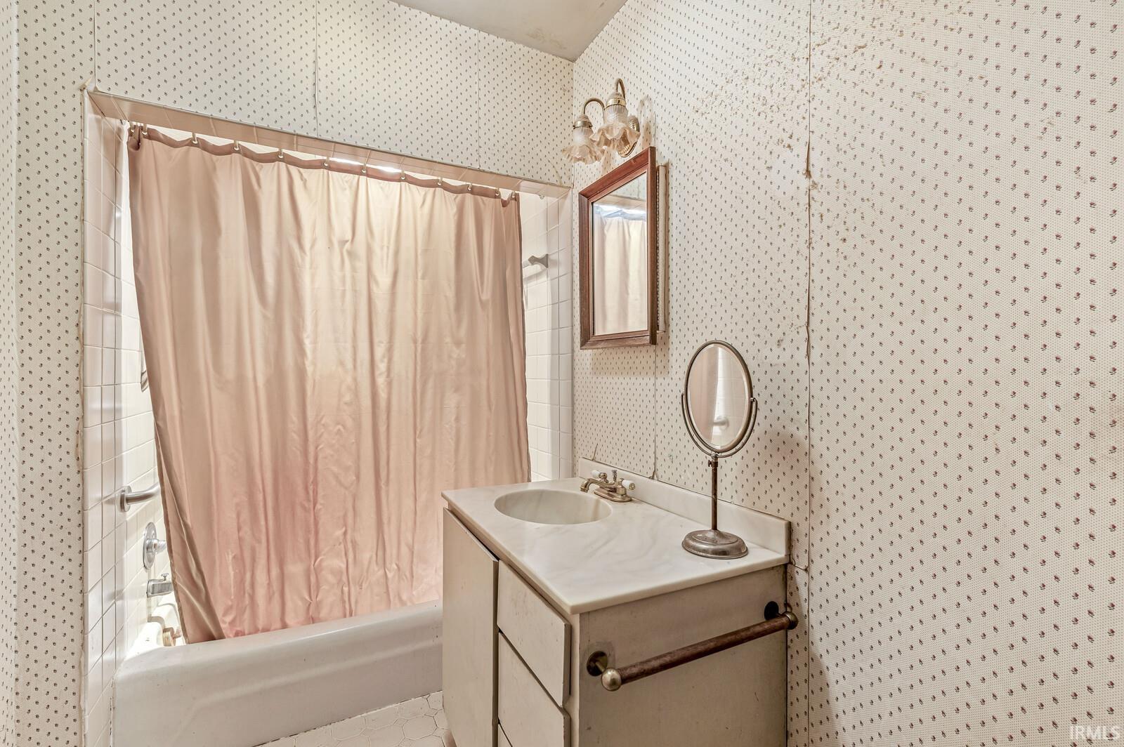 19119 Queen Road Culver, IN 46511 - Photo 18 of 35