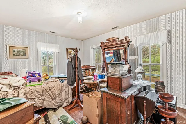 $2,400,000 | 19119 Queen Road, Culver, IN 46511