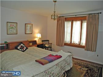 352 Farwood Road Haddonfield, NJ 08033 - Photo 5 of 12