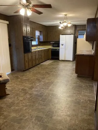 $314,900 | 717 Brenda Avenue, Loretto, TN 38469