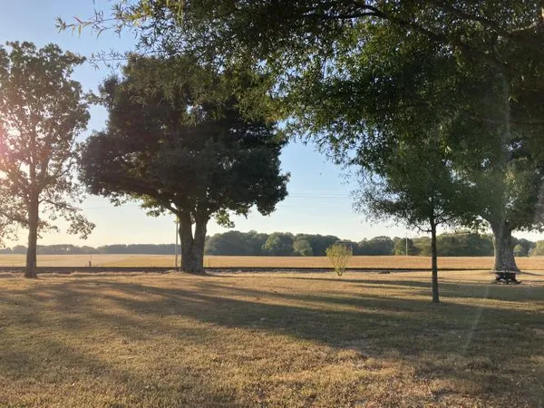 $314,900 | 717 Brenda Avenue, Loretto, TN 38469