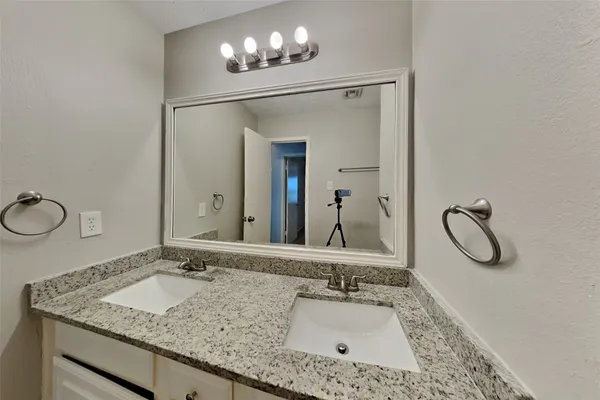 $2,245 | 2010 Creekshire Drive, Sugar Land, TX 77478