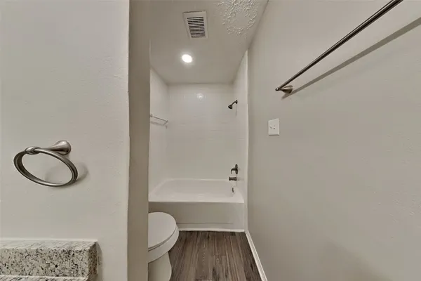$2,120 | 2010 Creekshire Drive, Sugar Land, TX 77478